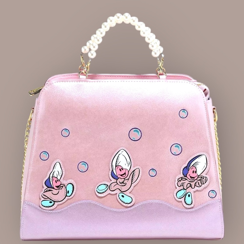 Loungefly Disney Alice in Wonderland Oyster
Pearlescent Crossbody Bag (Sold Out)